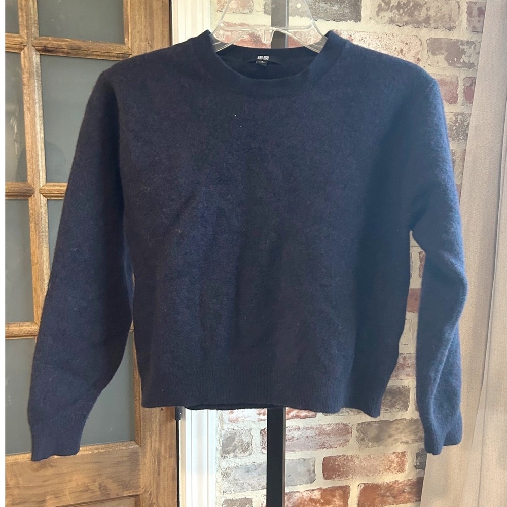 Uniqlo Sweater Women Navy 100% Wool Long Sleeve Dark Academia Quiet Luxury S